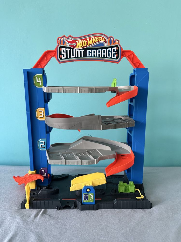 Hot Wheels ПИСТИ
