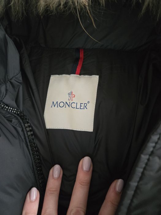 Дамско яке MONCLER М размер