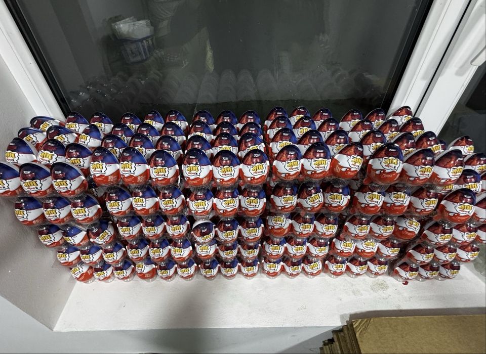 Kinder JOY Очень странные дела