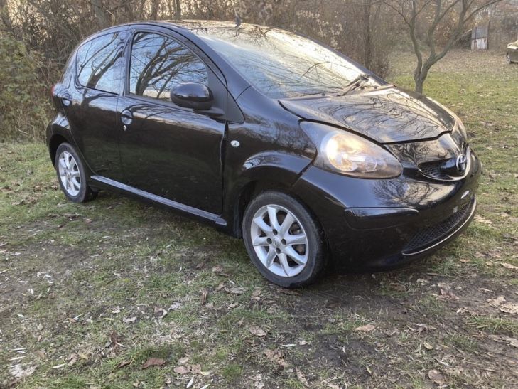 Тойота Айго/Toyota Aygo 1.0vvti 68кс 2007г НА ЧАСТИ