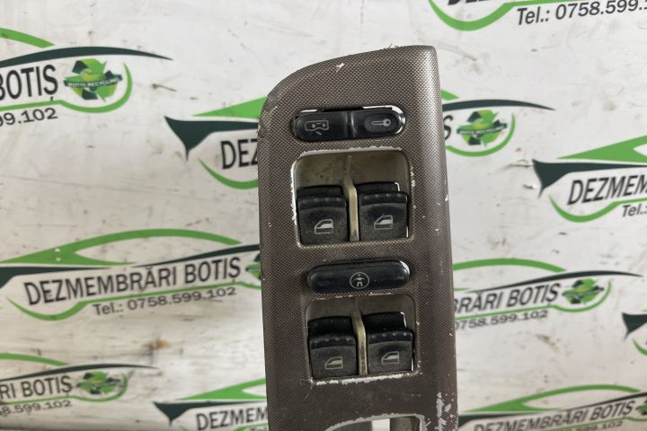 Butoane geam sofer 3B4959793 / 3B4 959 793 Volkswagen VW Passat B5.5