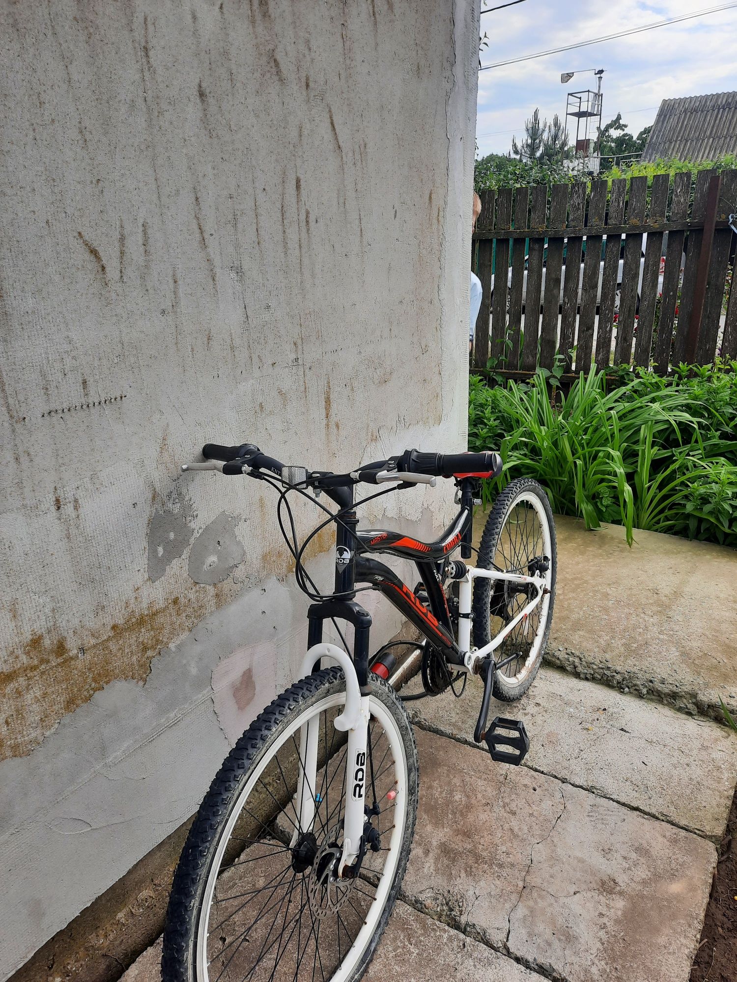 Vând bicicleta cobra nou nouta