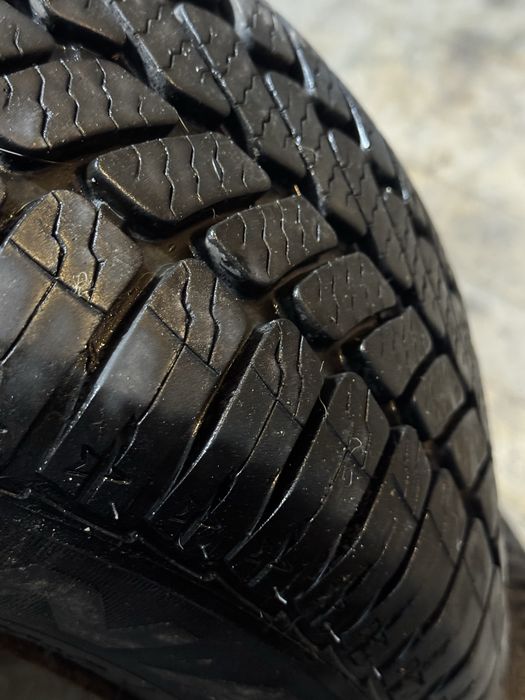 Cauciucuri iarna Debica 185/65R14 dot 3421 ca noi fara defecte 2 buc