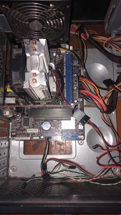 продам компьютер на запчасти