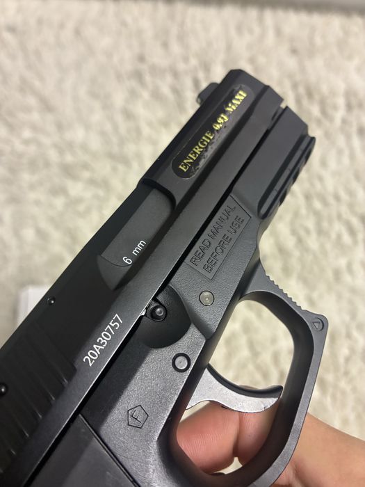 pistol airsoft swiss arms SA MILE PISTOL 0.9j CO2