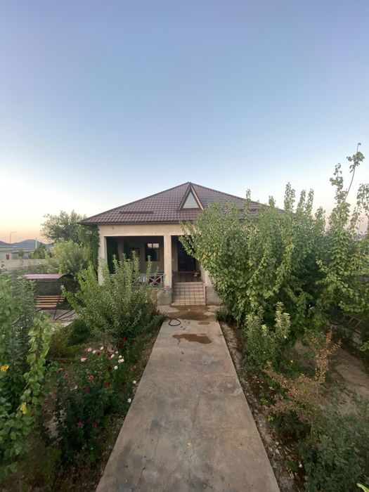 Одноэтажный частный дом район коммунизм  жолдын бойы