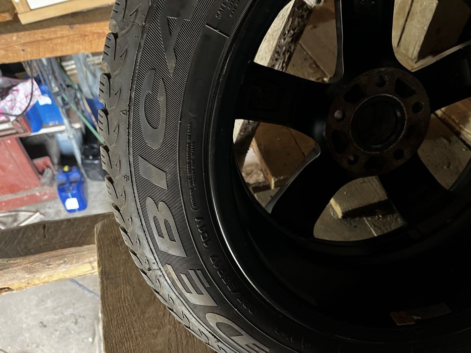 Vand jante 5x112 (audi vw skoda seat etc)r17 cu anvelope noi de iarna