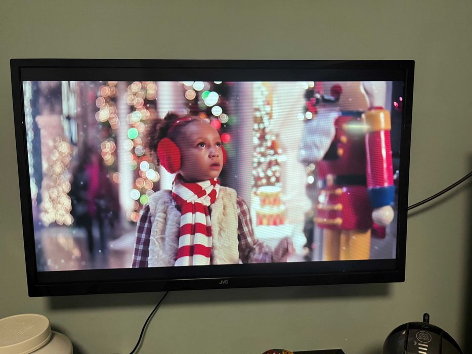 Телевизор JVC 32 инча" Не е СМАРТ