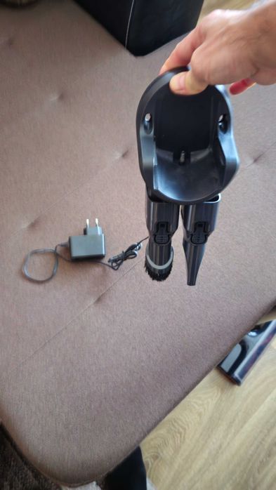 Вертикална безкабелна прахосмукачка Rowenta X-Pert 3.60