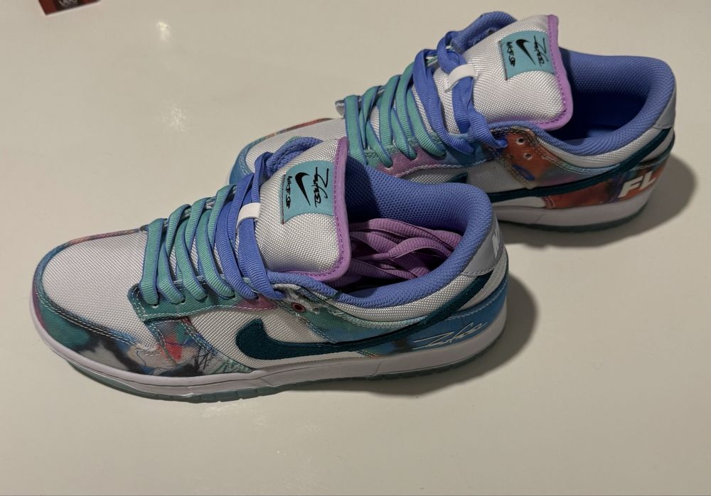 Nike SB Dunk Low Futura Laboratories Bleached Aqua