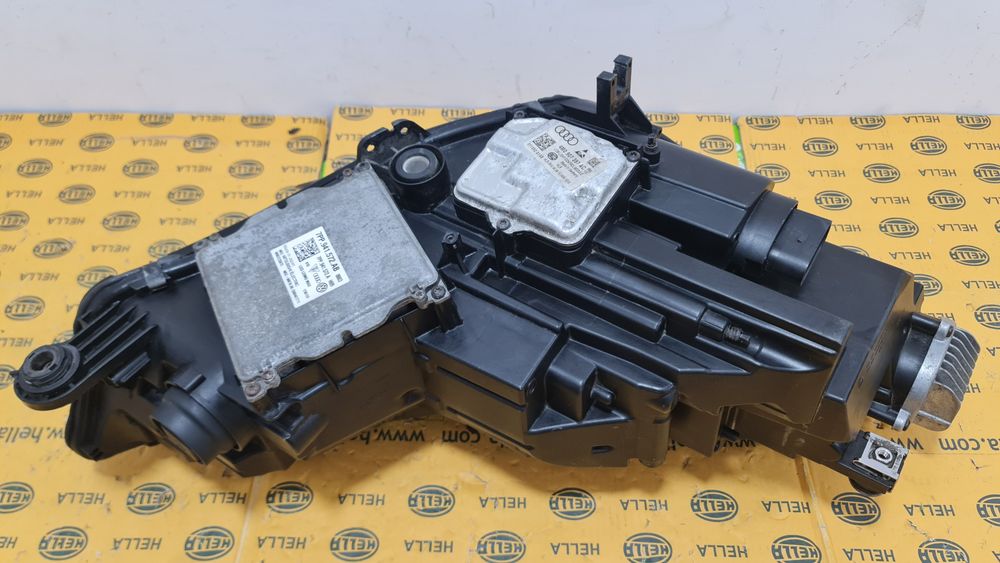 Far full led adaptiv Audi A4 B9 8W 8W0941033 complet modul
