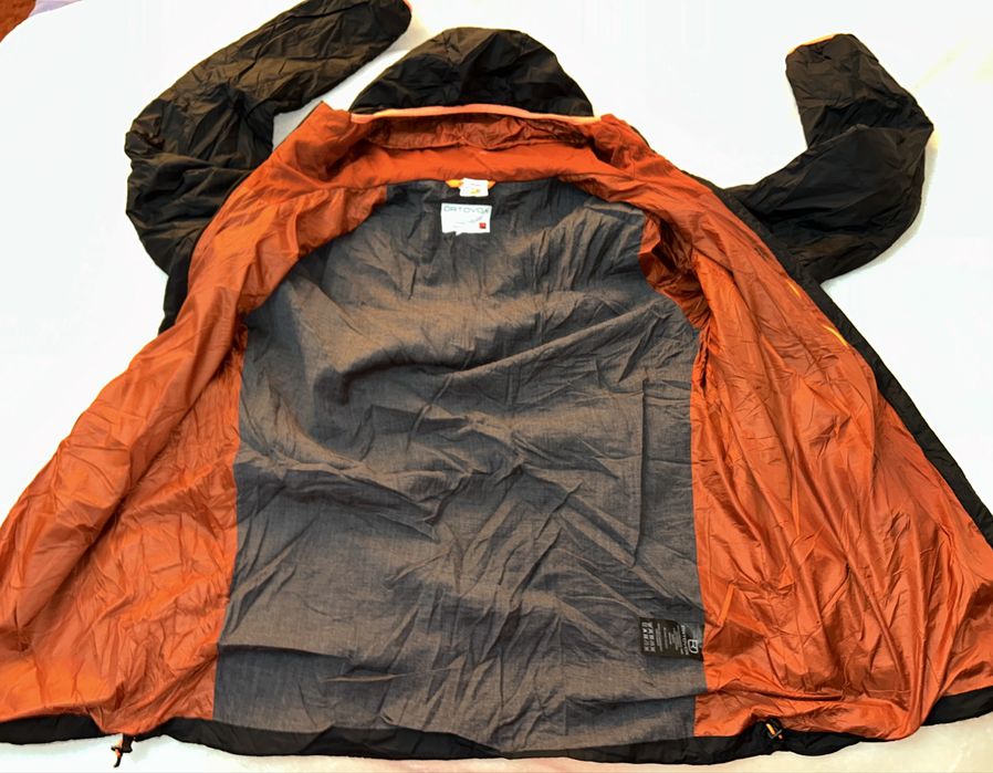 Geaca Ortovox  swisswool XL-XXL