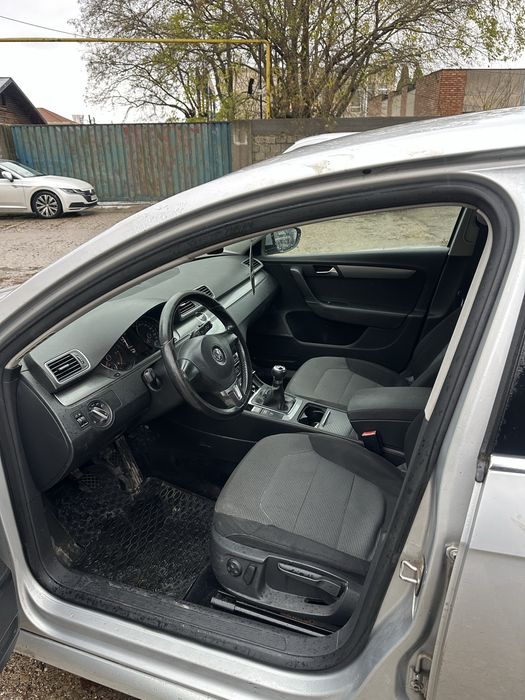 Passat B7 - 2.0 - 140 cp - 2011 - Euro 5 - Navi - Clima - Computer