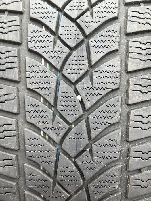 Anvelope 235/55R18-Goodyer