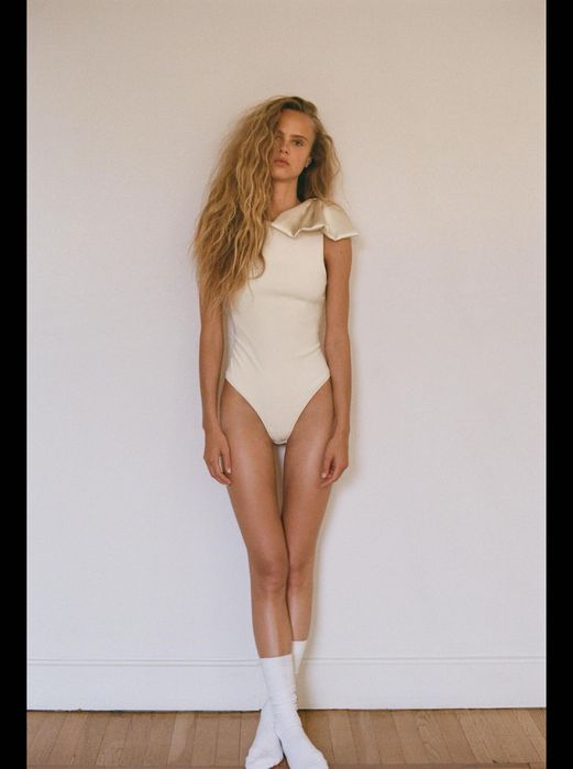 Продам новое Боди Зара