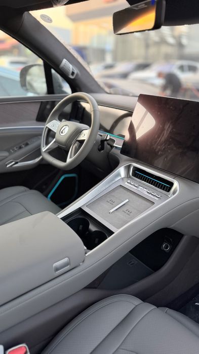 Denza N9 full DM FLAGSHIP