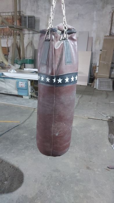 Продам грушу кожаную