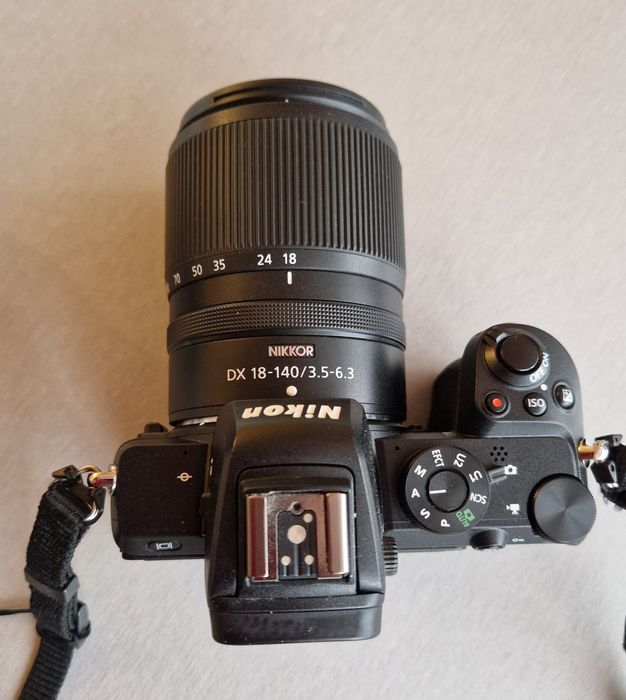 фотоапарат Nikon Z50 + обектив Nikon NIKKOR Z 18-140 mm f/3.5-6.3 DX