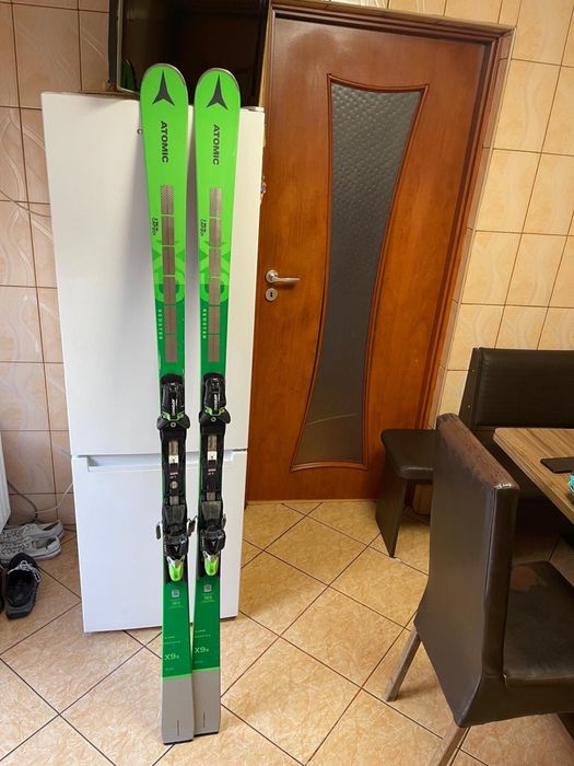 Schiuri atomic rester x9 revoshock  183cm model 2023