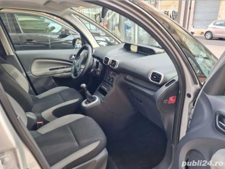 BLACK FRIDAY Vand Citroen C3 Picasso. SUNA sa vezi oferta !