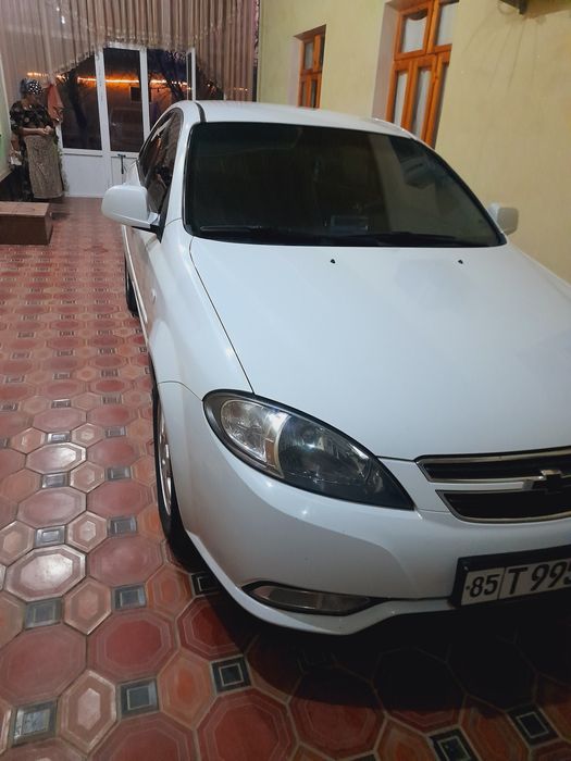 Chevrolet jentra 2 pozitsiya