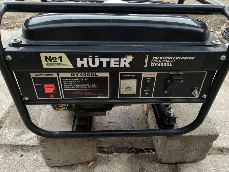 Электростанция бензиновая Huter DY4000L (Генератор)