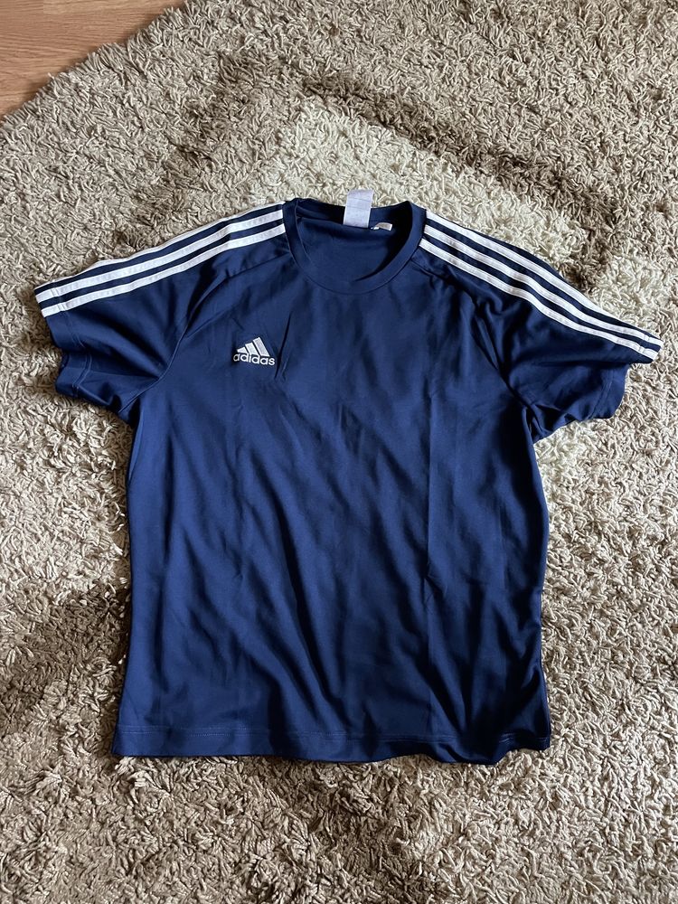 Adidas, Reebok tricouri