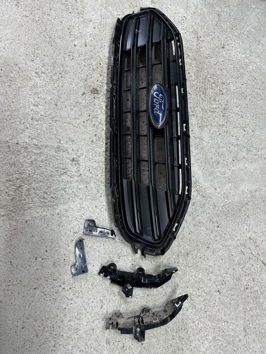 Grilă radiator ford transit connect.cod:kt1b-8150-a.