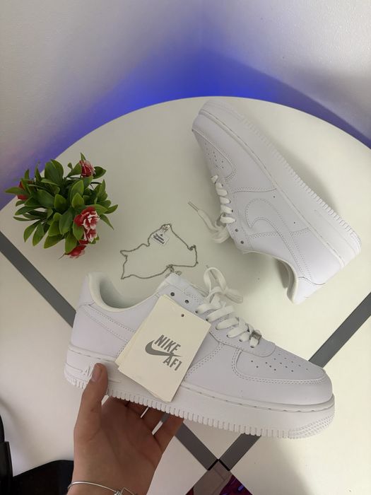 Air Force 1 / af1 albi /triple white
