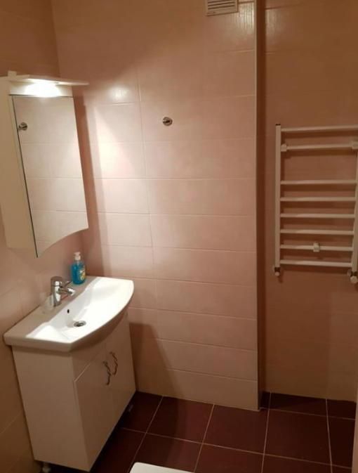 Дава се под наем Двустаен апартамент в Пловдив, Център - 75 кв.м за 300 € - Снимка #7