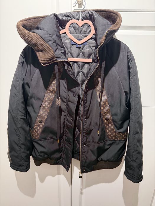 Ново  яке Louis Vuitton