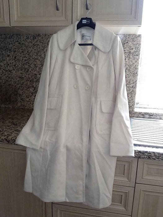 Бяло тънко палто Battibaleno