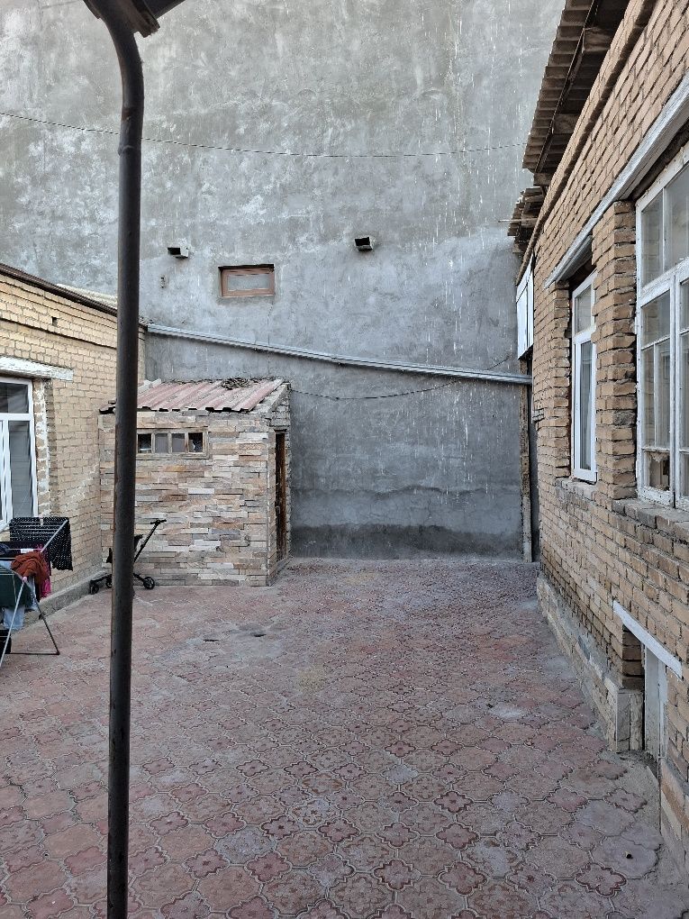 Hovli sotiladi srochno dagbitskiy