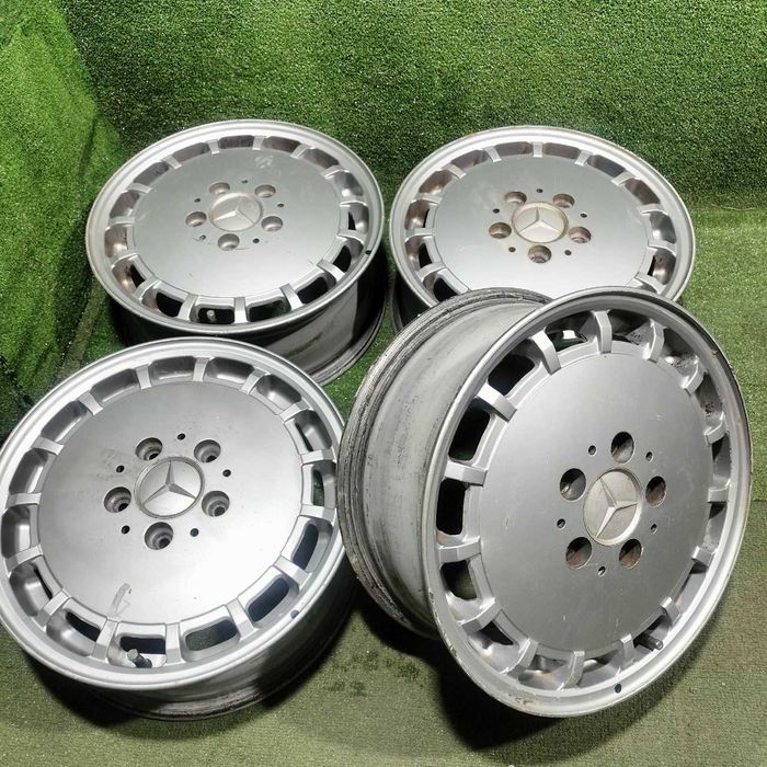 Продам Оригинальный родной диски R15 6J 5/112 ET49 Mercedes Benz W201