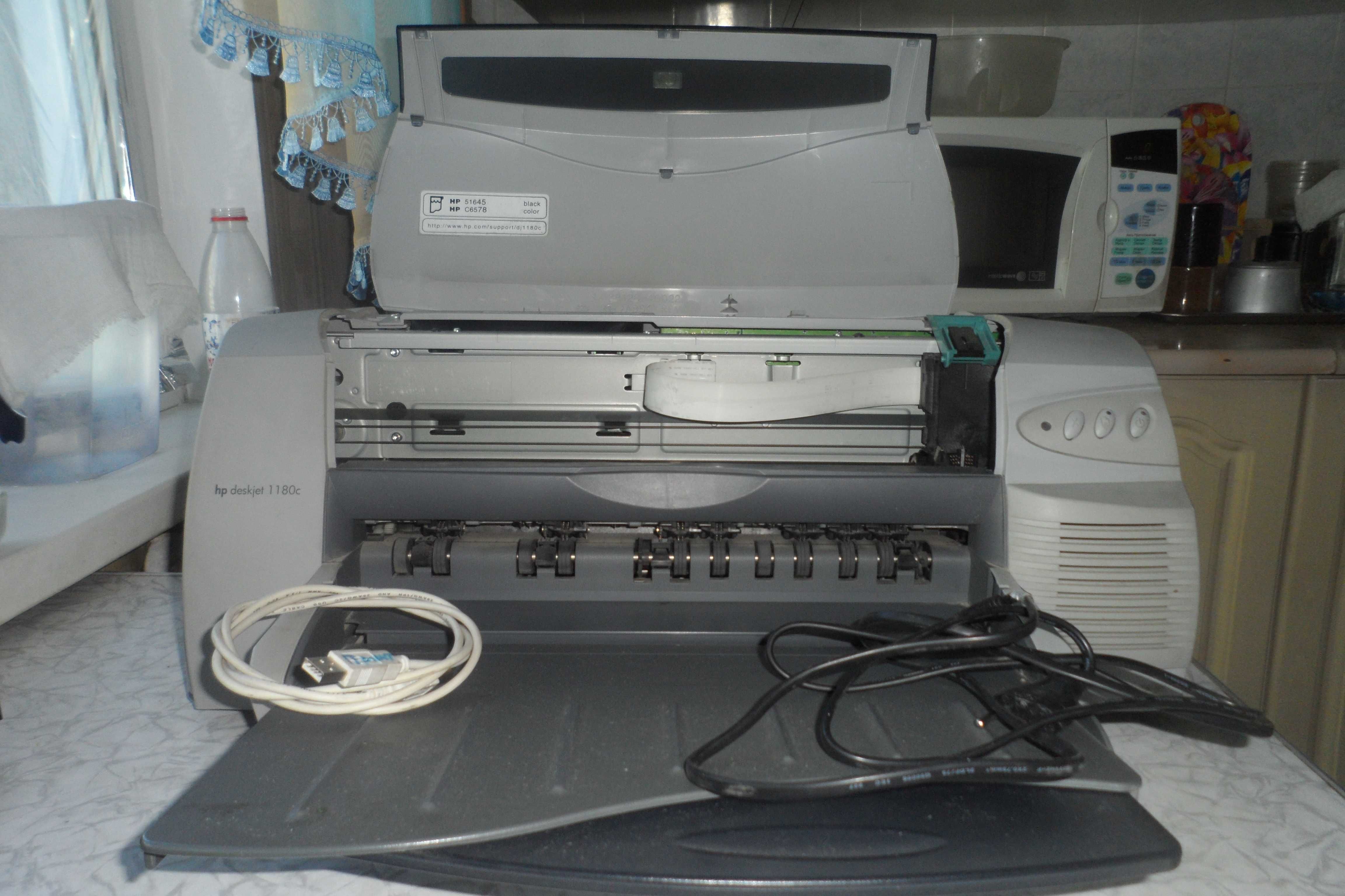 Цветной принтер HP DeskJet 1180C формата А3