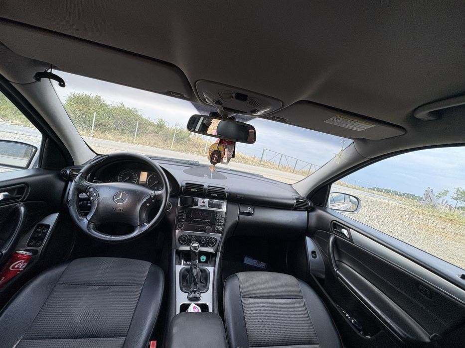Vand Mercedes C220