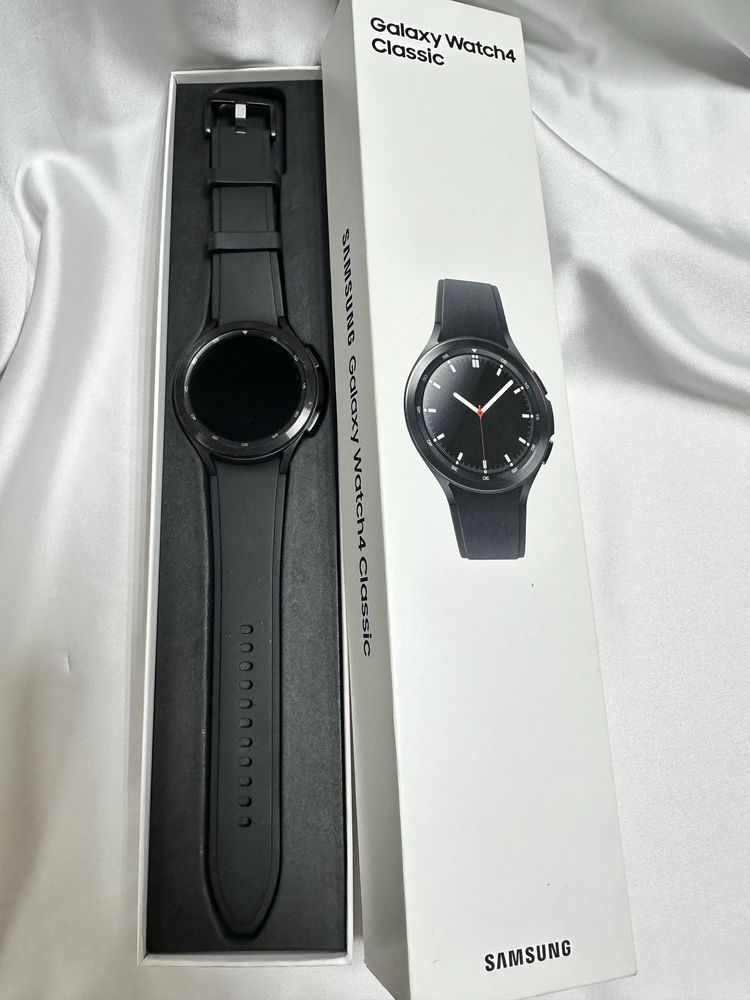 Продам Samsung 4 classic 46mm (Алматы номер лота 307188)