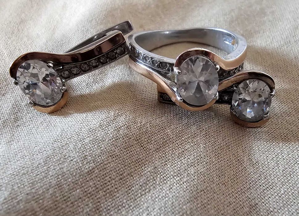 Сребърен комплект обеци и пърстен позлатени