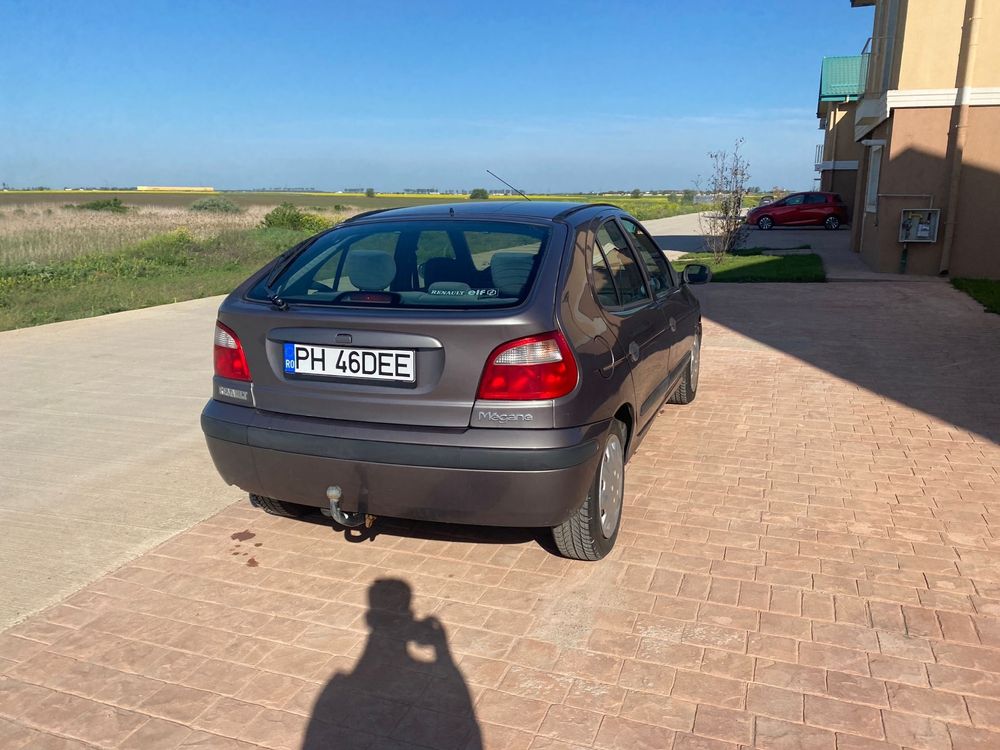 Vand Renault Megane 1.6 benzina