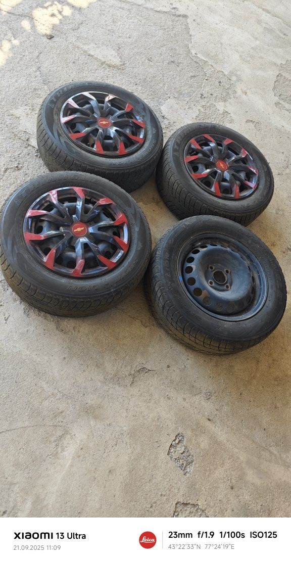 Шины 185.65.р14 продам срочно