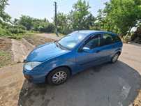 Vând 2x Ford Focus Mk1