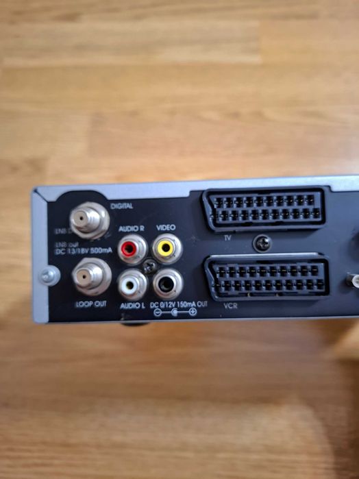 Receptor de satelit digital Strong-STR 4355 Evolution integratDVB-C
