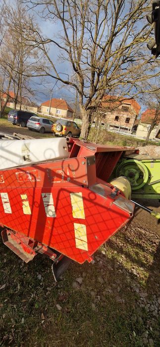 Masa de porumb header porumb oros