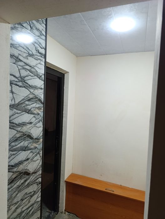 1-хонали уй сотилади