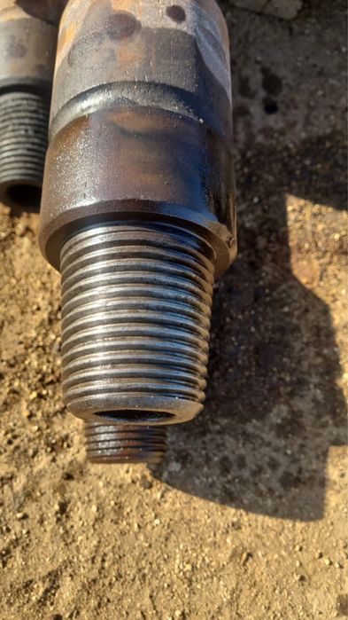 продам бурилный трубы!