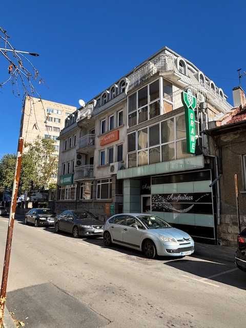 Продава се монолитна сграда в гр.Русе