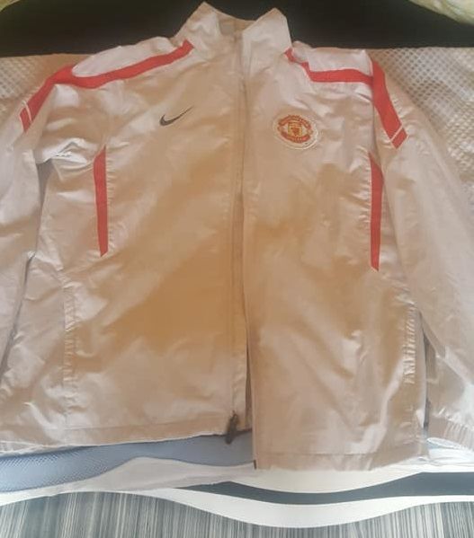 Bluza trening vintage de fas nike originala Manchester United