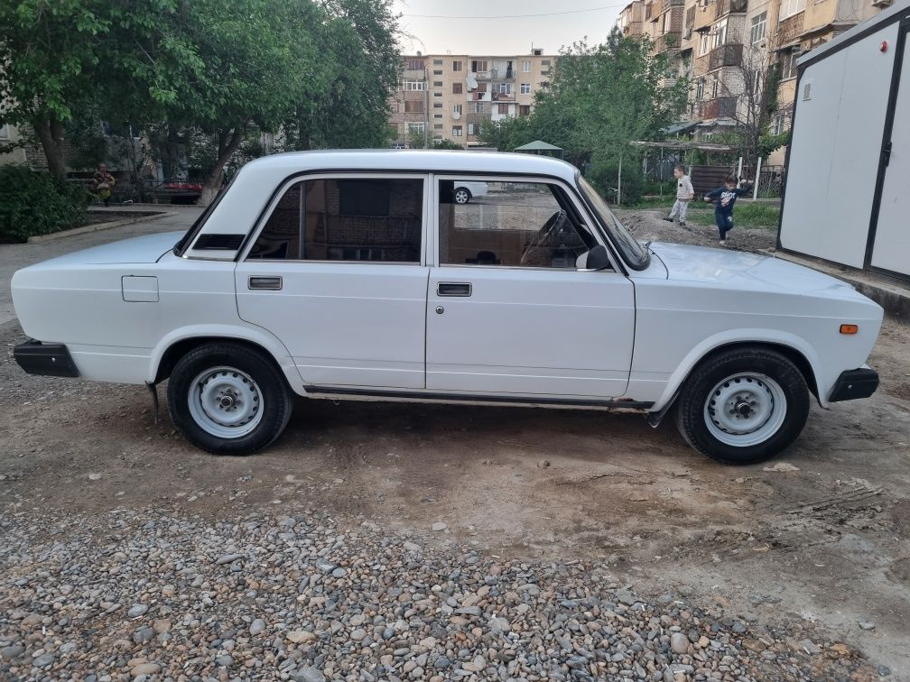 Lada 2107 xolati zor