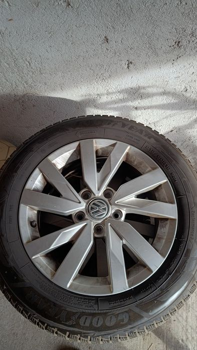 Jante Passat B8 cu anvelope de iarnă