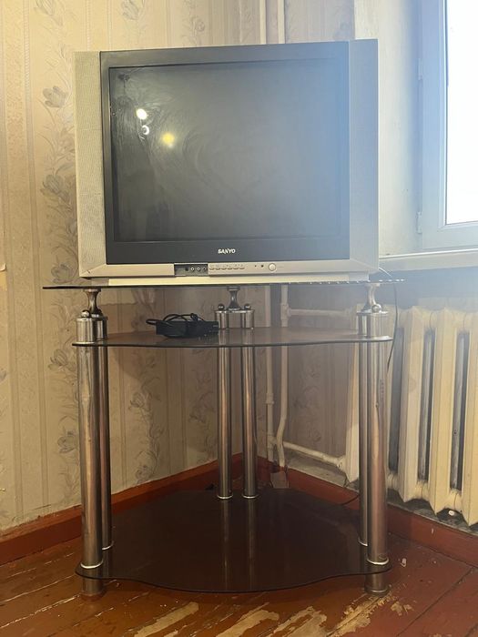 Телевизор 72 диоганаль большой